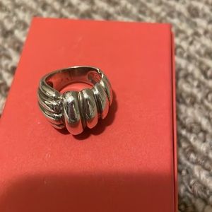 Silver ring size 7.5
